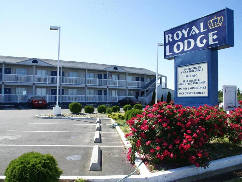 Royal Lodge Absecon Bagian luar foto